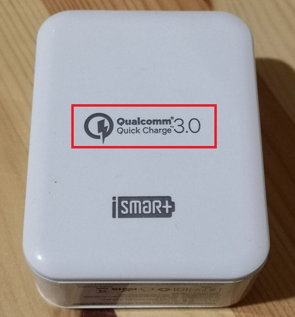 QuickCharge3.0対応アダプター